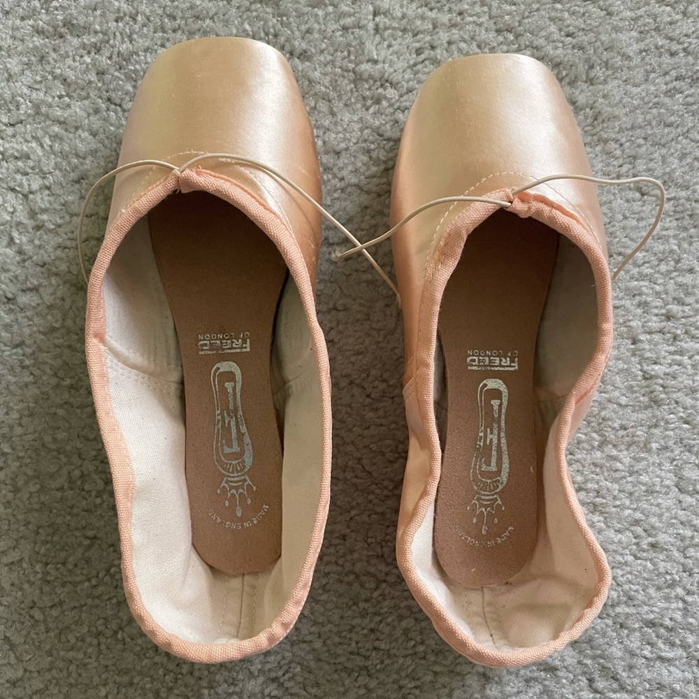 Freed Pointe Shoes 5.5 XX Classic Pro